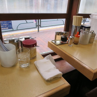 ラーメン壱六家_2