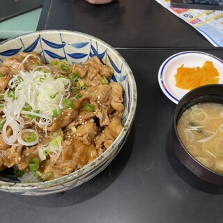 ヨコヤマ ユーランド鶴見_1