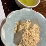 千鳥屋宗家 - 料理写真:わらび餅と煎茶セット@670