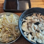うし HAJIME - ナムル　スープ