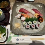 義寿司 - 料理写真: