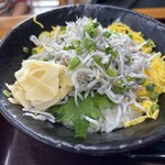浜っこ食堂 - 2026/6 ランチで利用。冷やし梅かつおうどん＆ミニ丼セット(1,430円)
