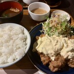 津田屋食堂 - チキン南蛮定食♪