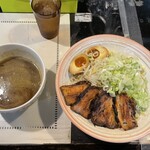 らーめん・つけ麺　よろしく - 