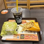 ゼッテリア - タルタルチキンバーガーセット