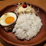 びっくりドンキー - 料理写真:エッグバーグディッシュ