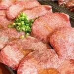 京もつ鍋ホルモン焼肉朱々 - 料理写真: