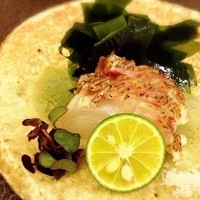 日本料理 晴山 - 鯛の焼き霜つくり