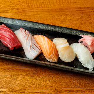 鮮度抜群！お寿司をはじめ安くてうまい海鮮料理が勢揃い！