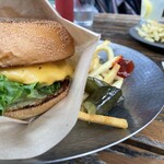 QUAYS pacific grill - 