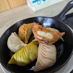 餃子食堂 - 