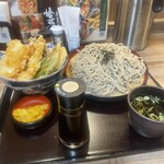 丼丼亭 - 料理写真: