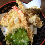 Tenkazu - てんかず定食：天ぷらアップ