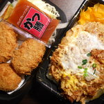 かつ膳 - ロースかつ重(大盛)＆コロッケ膳(単品)