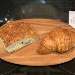 Bakery Koo - 青のりチーズ400円