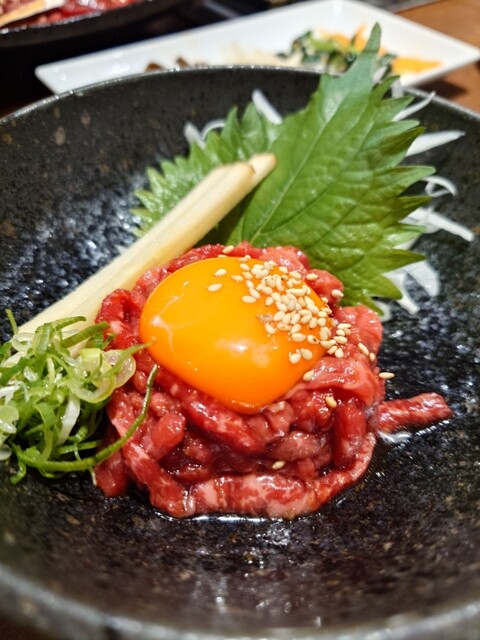 大阪 堺｜なんと、精肉倉庫の2階は』by Mikutama : 肉料理 玉屋 本店