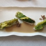Steirereck -  Pan–fried Pike–perch with Fermented Asparagus, Yacon Root & Peas （友人分）
