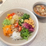 ブッダ - 私が頼んだブッダボウル　お野菜たっぷりで嬉しい(๑˃̵ᴗ˂̵)