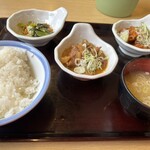 山田うどん食堂 - 料理写真: