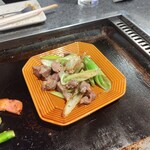 どんなもんじゃい - 砂肝ガーリック焼　「ネギ美味しかった〜」