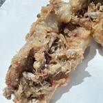 鳥 から揚げ うえ山 - セセリのドアップ