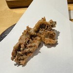鳥 から揚げ うえ山 - セセリ（首肉）です