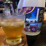 かくれが ごりごり - しそ香るお酒を使った一杯。爽やかな風味で、すっきりと飲みやすい味わいです。