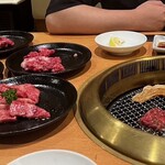 焼肉問屋 牛蔵 - 