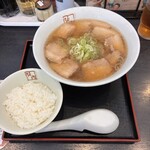 喜多方ラーメン 坂内 - 料理写真: