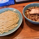 つけそば屋 麺楽 - つけそばチャーシュー入り