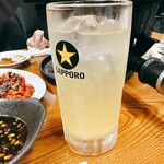 ジンギスカン羊はち - しょうがたっぷりの専用ハイボール
