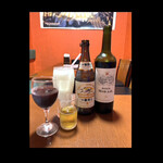 DURGA - 瓶ビール　赤ワイン　ラッシー　byまみこまみこ