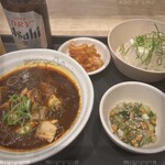 松屋 - 料理写真:やたら&麻婆豆腐&ビールセット