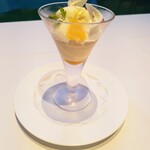 レストラン 竜神亭 - 竜神池コースのデザート。これも綺麗で色々入っていて満足〜♪