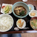 玉亭 - 料理写真:セットの杏仁豆腐がプリンみたいな味でした