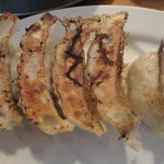 らーめん 月のうさぎ - ぎょうざ　300円