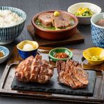 炭焼牛たん東山 - 花咲き牛たんと熟成味噌牛たんとゆで牛たんの定食