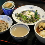 中国山地蕎麦工房 ふなつ - ふなつ・地主さんそば￥1,000(2015.02)