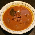 タージ ・ベンガル - 羊肉マトンカレー　うまさがわかれば上級者