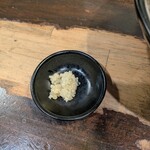 麺処 花田 - にんにく