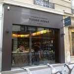 PIERRE HERMÉ PARIS - 