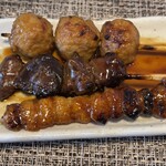 日本一 - 料理写真:つくね、レバー、ぼんじり〜個人的な定番❗️