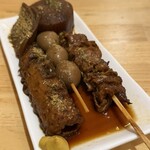 沼津港 サンパチ酒場 - 何気に豪勢なしぞーかおでん