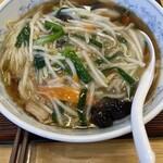 ぎょうざの満洲 - 料理写真:もやしラーメン