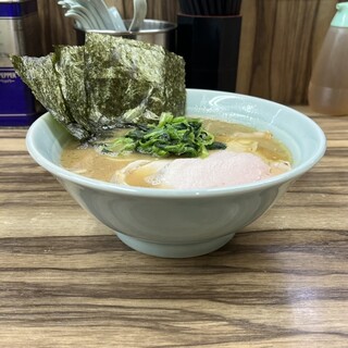横浜家系らーめん 武源家_1