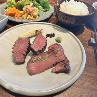 肉とワイン はねうし_1