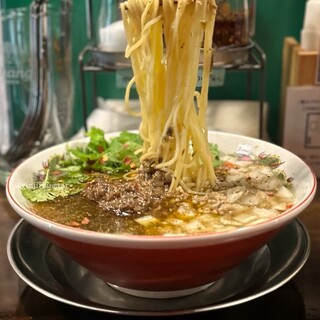 担々麺屋 オッソちゃん_0