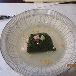 Hachi Yoshi - 鯛の桜蒸し
