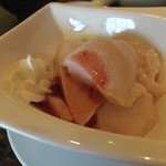 中国家庭料理 桃 - イチゴの杏仁豆腐