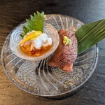 炭火焼肉割烹 士士 - 